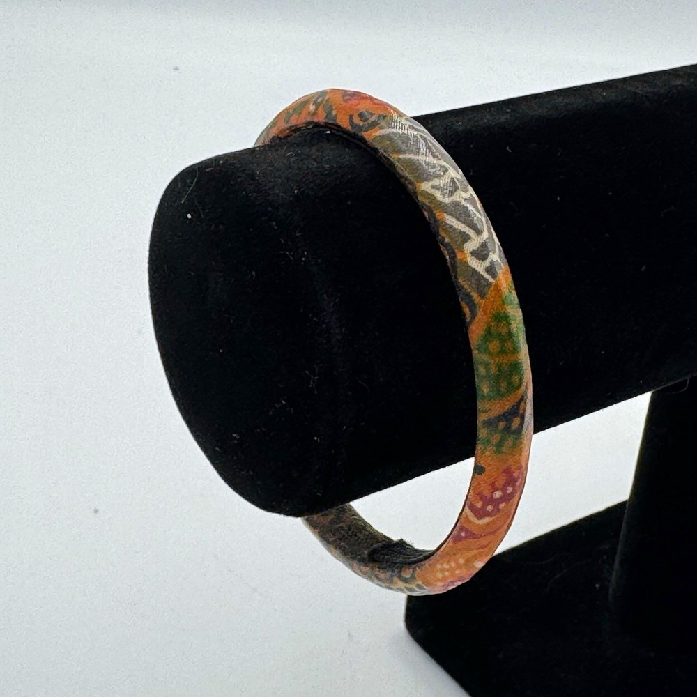 Multicolor Round wood Bangle Bracelet Slip-On